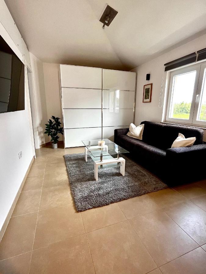 Apartamento App Sunny Umag Exterior foto